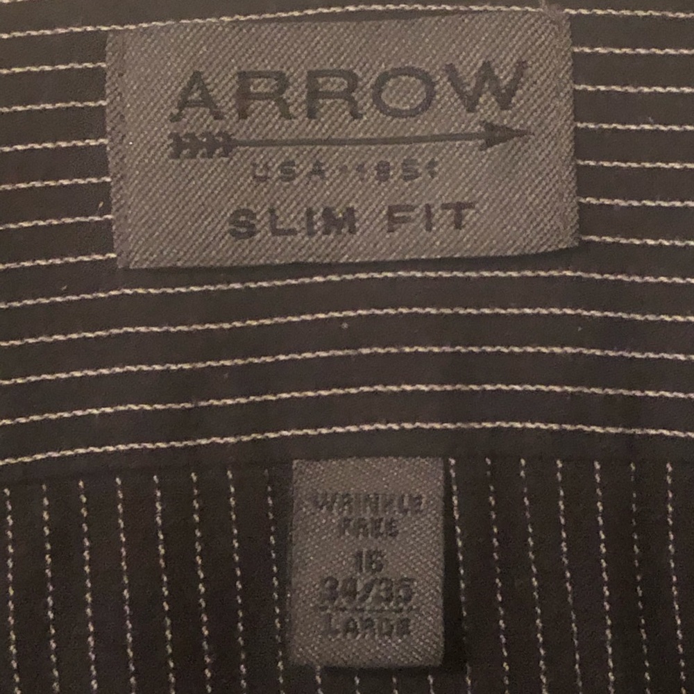 🐸$6 Arrow Slim Fit Mens Button Up Dress Shirt. L - Picture 3 of 4